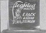 183_E.Pack_Sohne.jpg